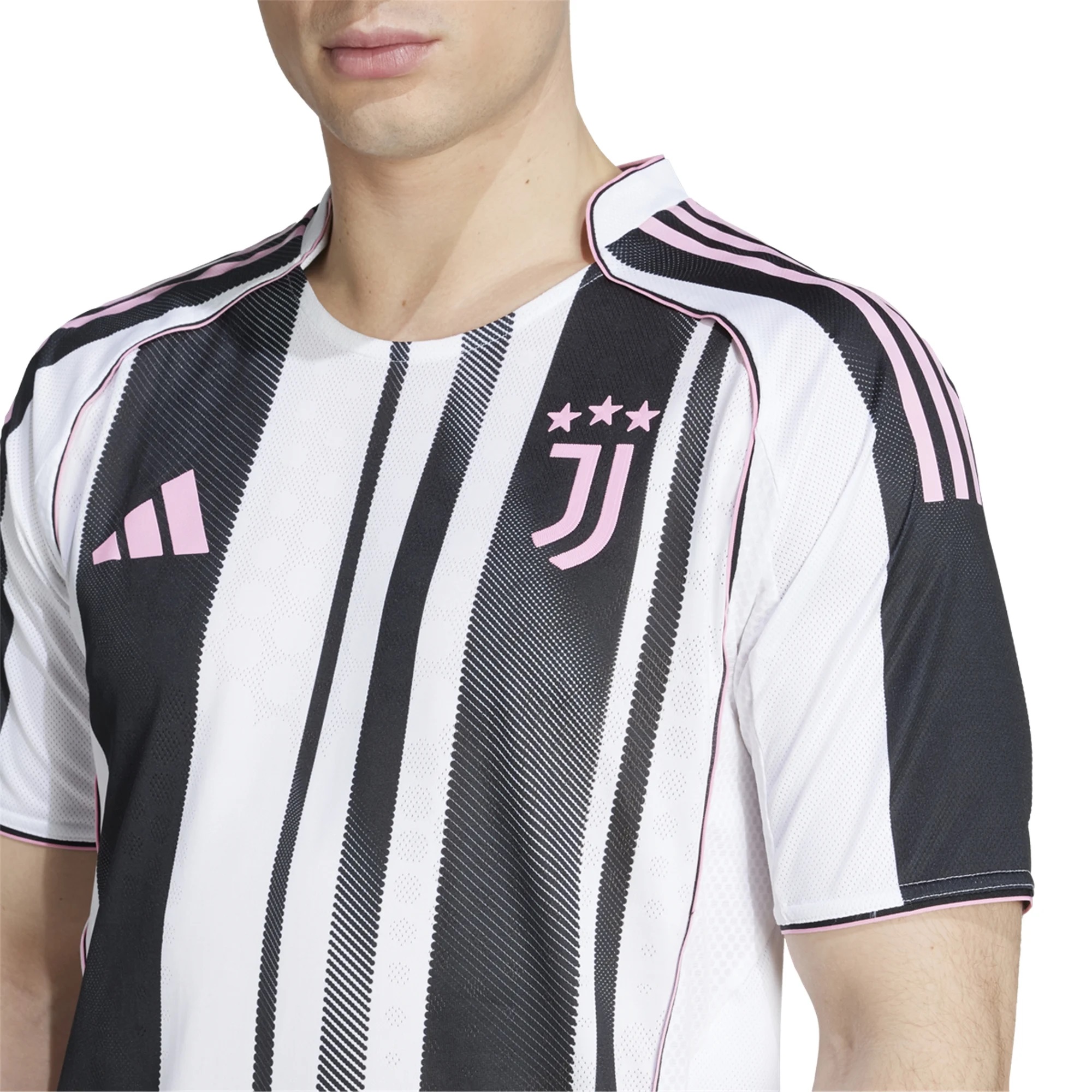 Juventus Home Jersey 2025/26 - Original Players Version - Image 6