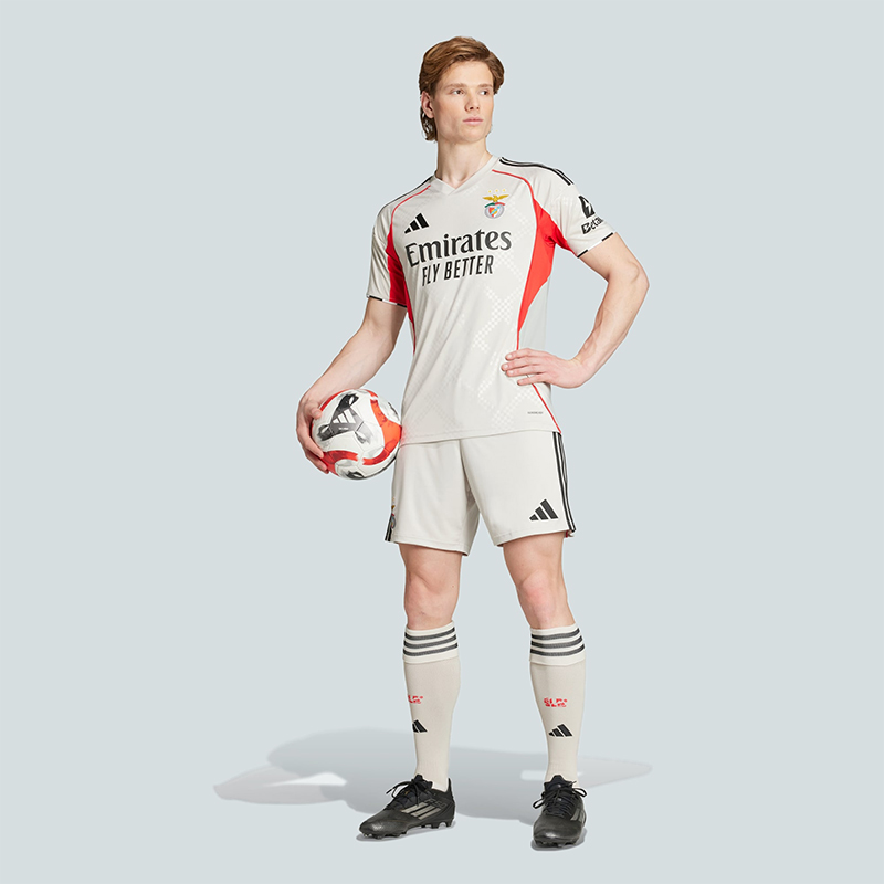 Benfica Away Jersey 2025/26 - Original Players Version - Image 3